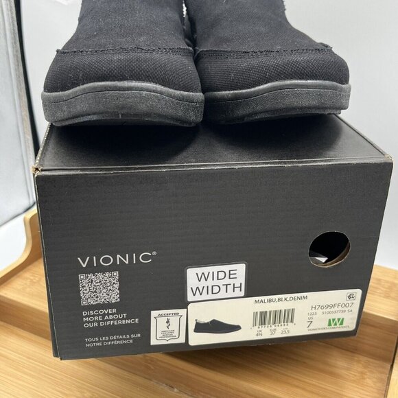 VIONIC Woman's Beach Slip On/In Black Denim Size 7 WIDE/Frayed Edge/Casual - Picture 13 of 13